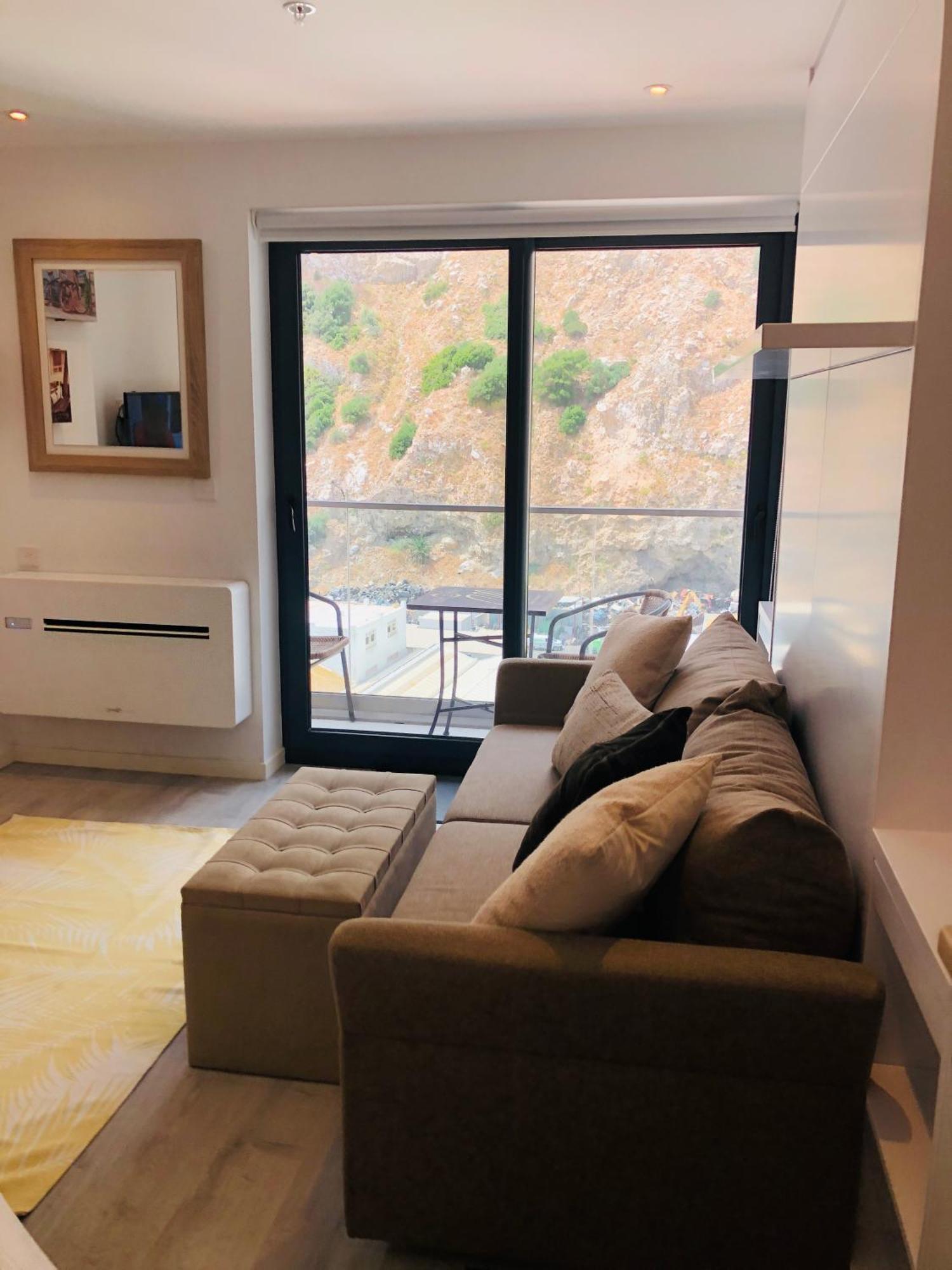 Cp High Floor Luxury Studio Sleeps 3 Gibraltar Eksteriør billede