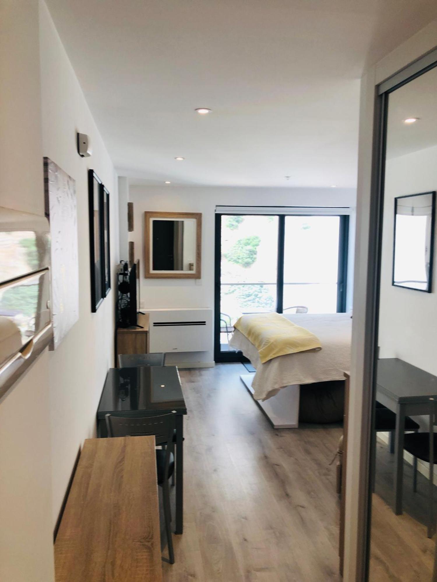 Cp High Floor Luxury Studio Sleeps 3 Gibraltar Eksteriør billede